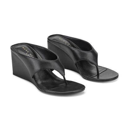 Udena Wedge Thong Sandal - Black Leather | Marc Fisher