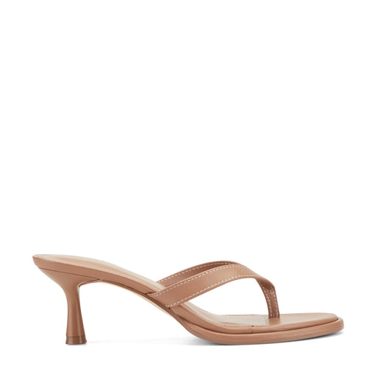 Antonia Leather Thong Sandal - Natural Leather | Marc Fisher