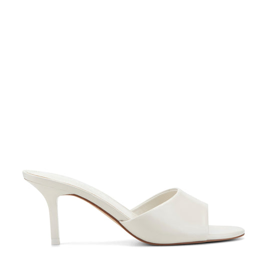 Finny Leather Mule Sandal - Ivory Leather | Marc Fisher